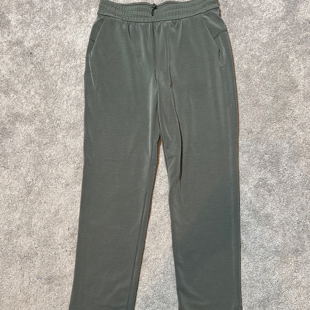 Lululemon Brushed Softstreme Split-Hem High-Rise Pant in Smoked Spruce